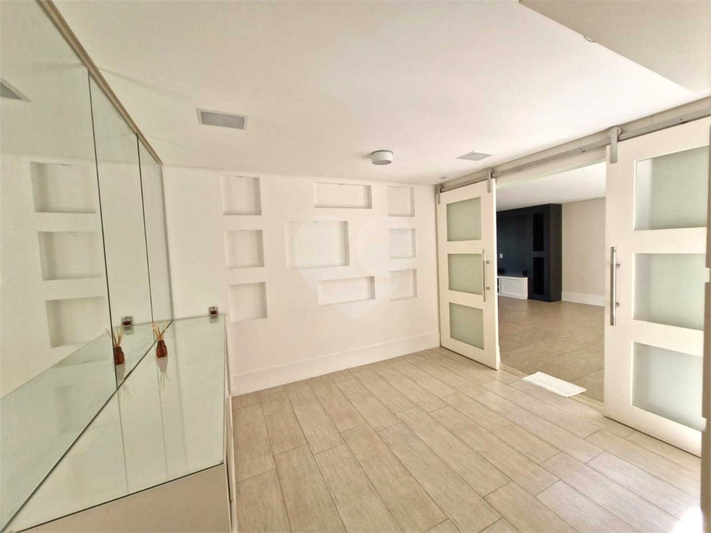 Apartamento à venda ou para alugar com 4 suítes em Alto da Boa Vista, São Paulo, SP