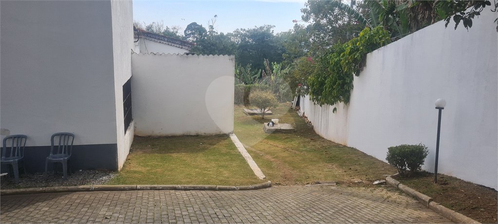 Casa à venda com 5 suítes em Roseira, Mairiporã, SP
