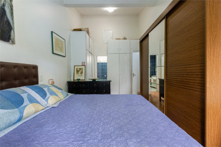Sobrado à venda com 4 quartos, sendo 2 suítes,  em Vila Madalena, São Paulo, SP