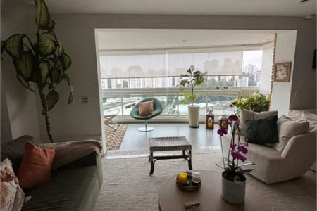 Apartamento à venda com 3 suítes em Vila Andrade, São Paulo, SP