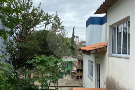 Casa à venda com 2 quartos, sendo 1 suíte,  em Vila Nova Bonsucesso, Guarulhos, SP