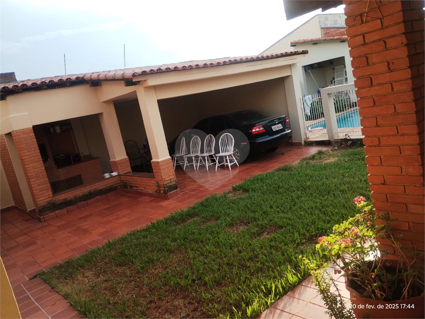 Casa à venda com 4 quartos, sendo 1 suíte, em Jardim Celani, Salto, SP