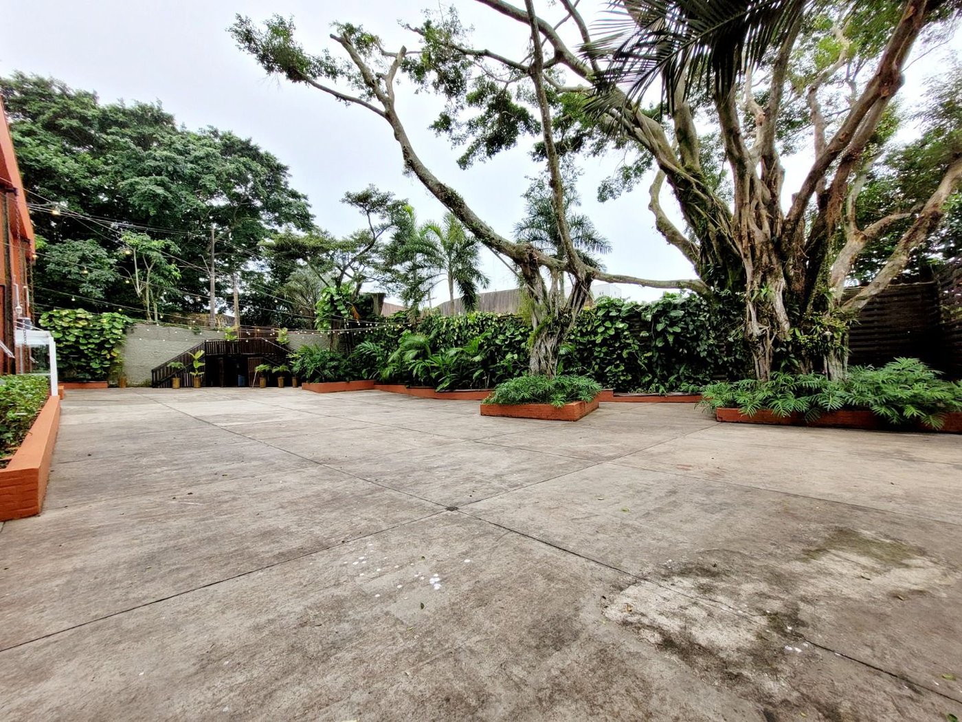Terreno à venda, 1800 m² por R$ 4.700.000,00 - Ilha Porchat - São Vicente/SP