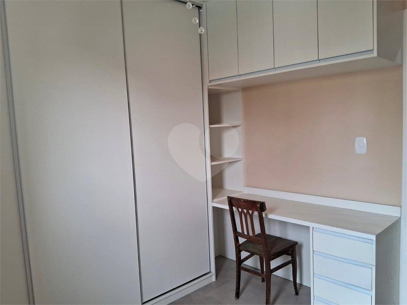 Apartamento à venda com 3 quartos, sendo 1 suíte, em Jardim Vera Cruz, Sorocaba, SP