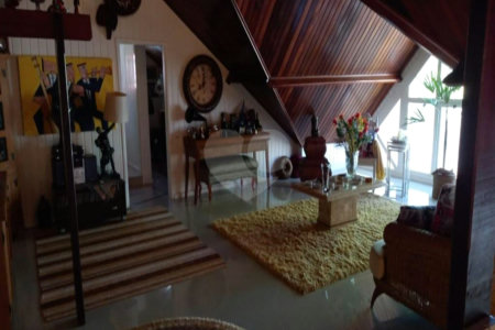 Casa à venda com 3 quartos, sendo 1 suíte,  em Bosque, Vinhedo, SP