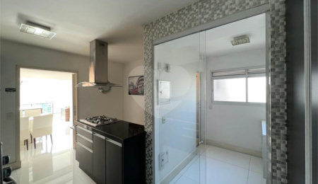 Apartamento à venda com 3 suítes em Vila Andrade, São Paulo, SP
