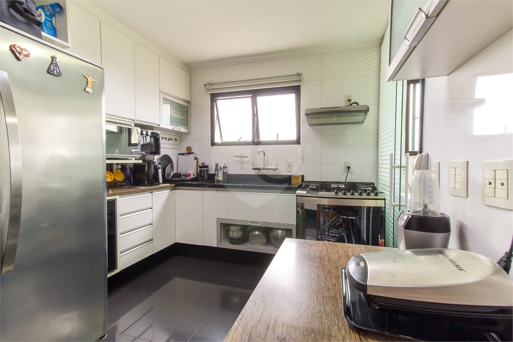 Apartamento à venda com 4 quartos, sendo 1 suíte,  em Tijuca, Rio de Janeiro, RJ