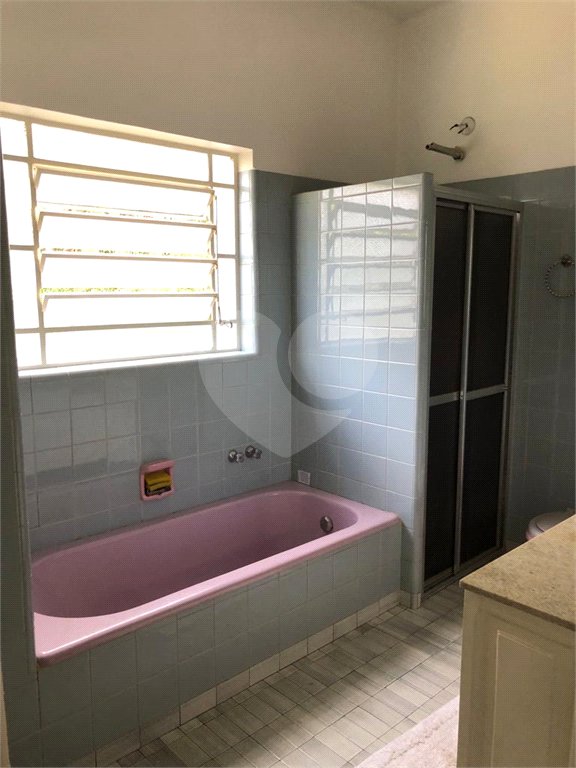 Casa Térrea à venda com 5 quartos, sendo 1 suíte, em Pacaembú, São Paulo, SP