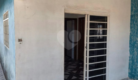 Casa à venda com 4 quartos, sendo 1 suíte,  em Rechan, Itapetininga, SP
