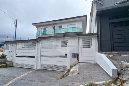 Sobrado à venda com 3 suítes em Vila Nova Mazzei, São Paulo, SP
