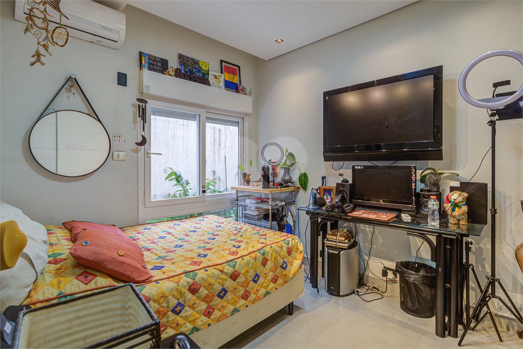 Casa Térrea à venda com 4 suítes em Alto da Boa Vista, São Paulo, SP