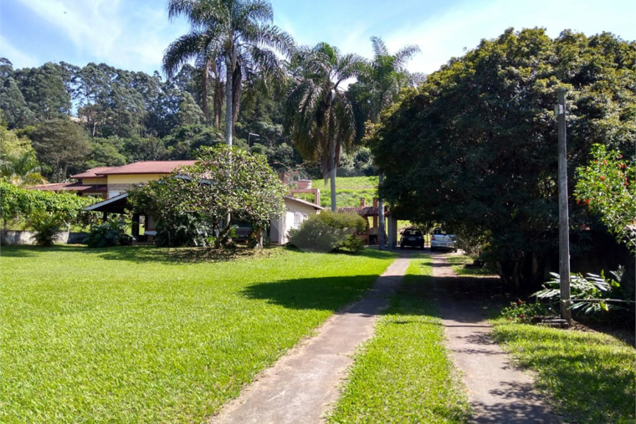 Chácara à venda com 3 quartos, sendo 1 suíte, em Anhanguera, São Paulo, SP