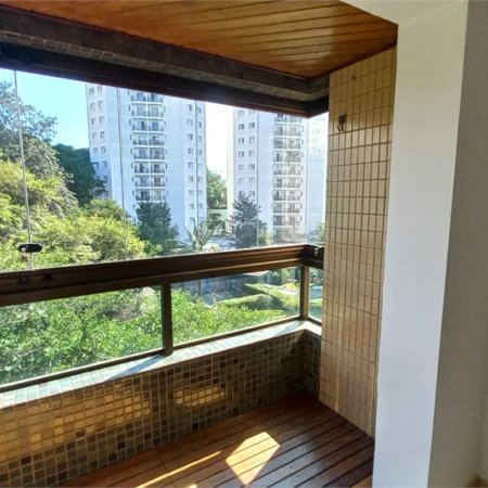 Apartamento à venda com 3 quartos, sendo 1 suíte, em Vila Indiana, São Paulo, SP