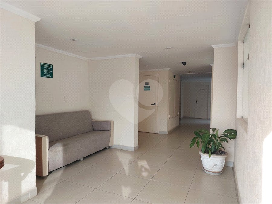 Apartamento à venda com 3 quartos em Vila Ipojuca, São Paulo, SP