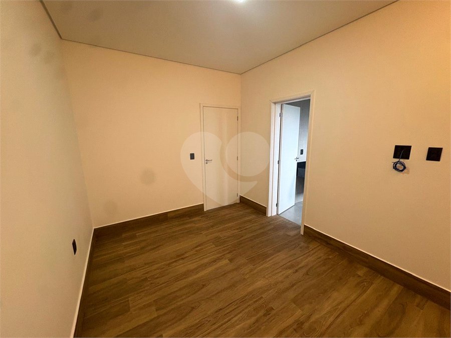 Casa à venda com 3 suítes no condomínio Alphaville Castello, Itu - SP