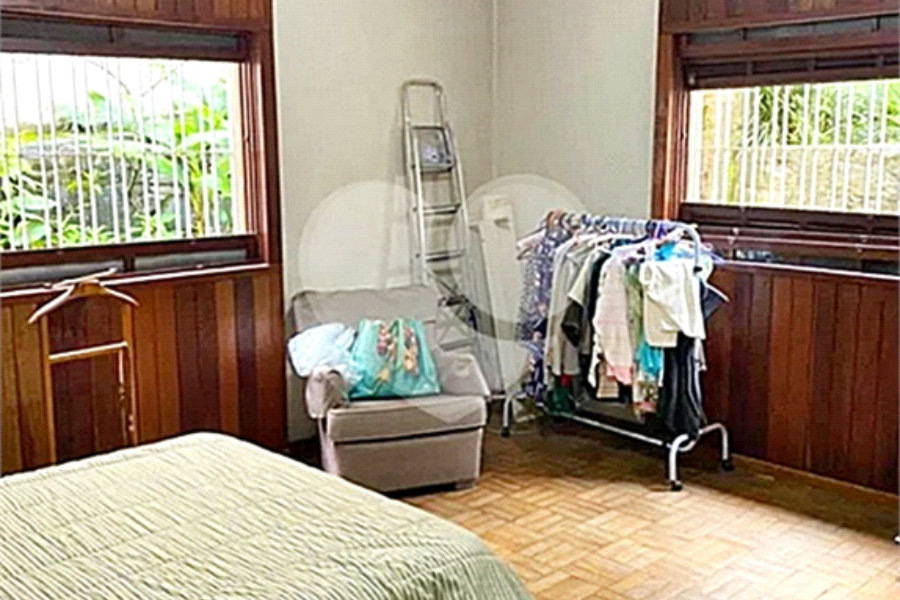 Casa à venda com 3 quartos, sendo 1 suíte, em Vila Albertina, São Paulo, SP