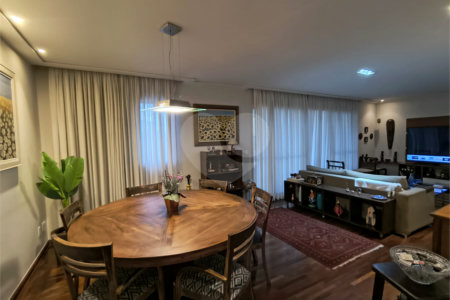 Apartamento à venda com 4 quartos, sendo 1 suíte, em Jardim Caravelas, São Paulo, SP