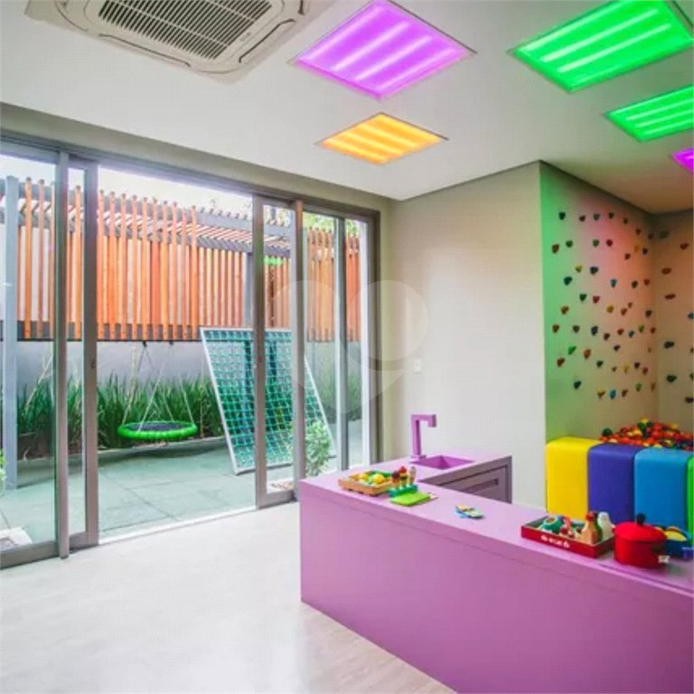 Apartamento à venda com 3 suítes em Vila Mariana, São Paulo, SP