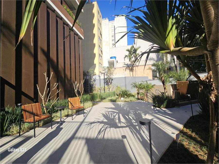 Apartamento à venda com 3 quartos, sendo 1 suíte,  em Pinheiros, São Paulo, SP