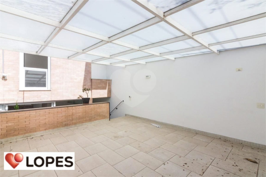 Casa à venda com 3 suítes em Santana, São Paulo, SP