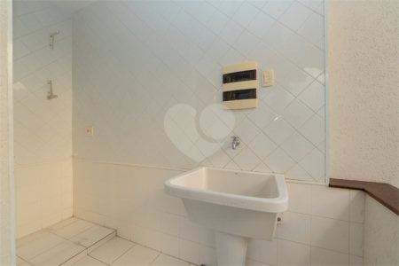 Casa de Vila à venda com 3 quartos, sendo 1 suíte, em Planalto Paulista, São Paulo, SP
