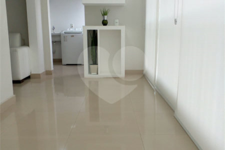 Apartamento à venda com 3 quartos, sendo 1 suíte, em Jardim Vazani, São Paulo, SP