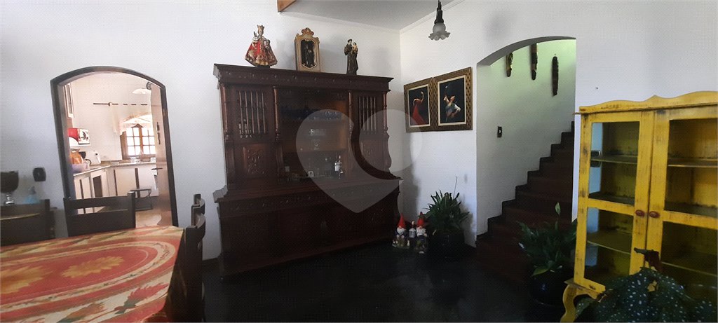 Casa à venda com 4 quartos, sendo 1 suíte, no condomínio Parque Imperial da Cantareira, Mairiporã - SP