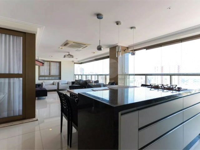 Apartamento à venda com 4 suítes em Santana, São Paulo, SP