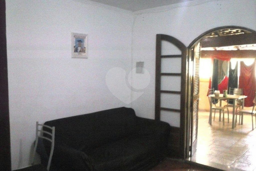 Sobrado à venda com 3 quartos em Tremembé, São Paulo, SP