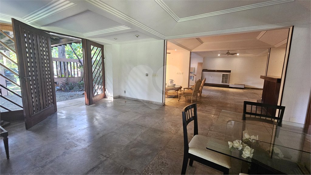 Casa em condomínio à venda com 5 quartos, sendo 3 suítes, em Barra da Tijuca, Rio de Janeiro, RJ