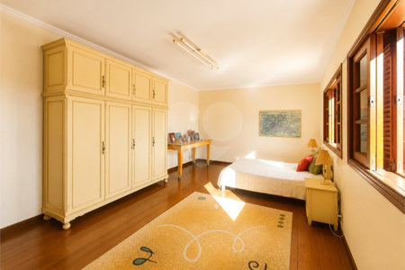 Casa à venda ou para alugar com 4 quartos, sendo 3 suítes, no Centro, Itapetininga, SP