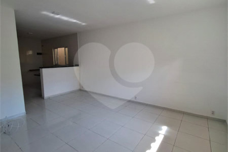 Casa à venda com 2 quartos em Campo Grande, Rio de Janeiro, RJ