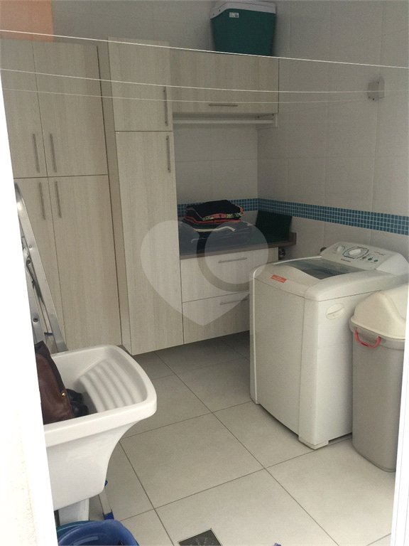 Casa à venda com 3 suítes no condomínio Lago da Serra, Araçoiaba da Serra - SP