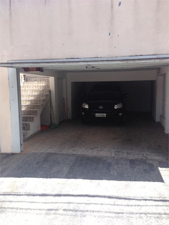 Sobrado à venda com 4 quartos, sendo 1 suíte, em Jardim Celeste, São Paulo, SP