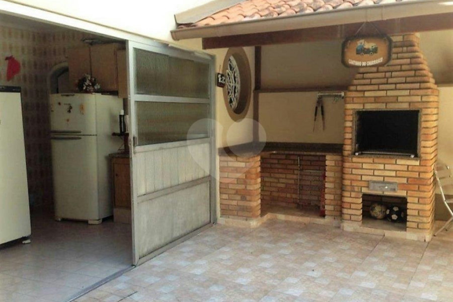 Sobrado à venda com 4 quartos, sendo 1 suíte,  em Horto Florestal, São Paulo, SP