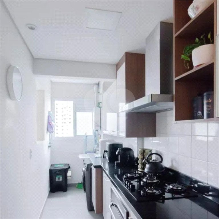 Apartamento no Ipiranga de 68m2 com 2 dorms, 1 suíte, 2 banheiros, 1 vaga. Estuda permuta.