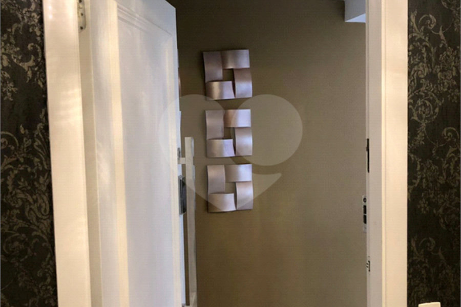 Apartamento à venda com 3 suítes em Santana, São Paulo, SP