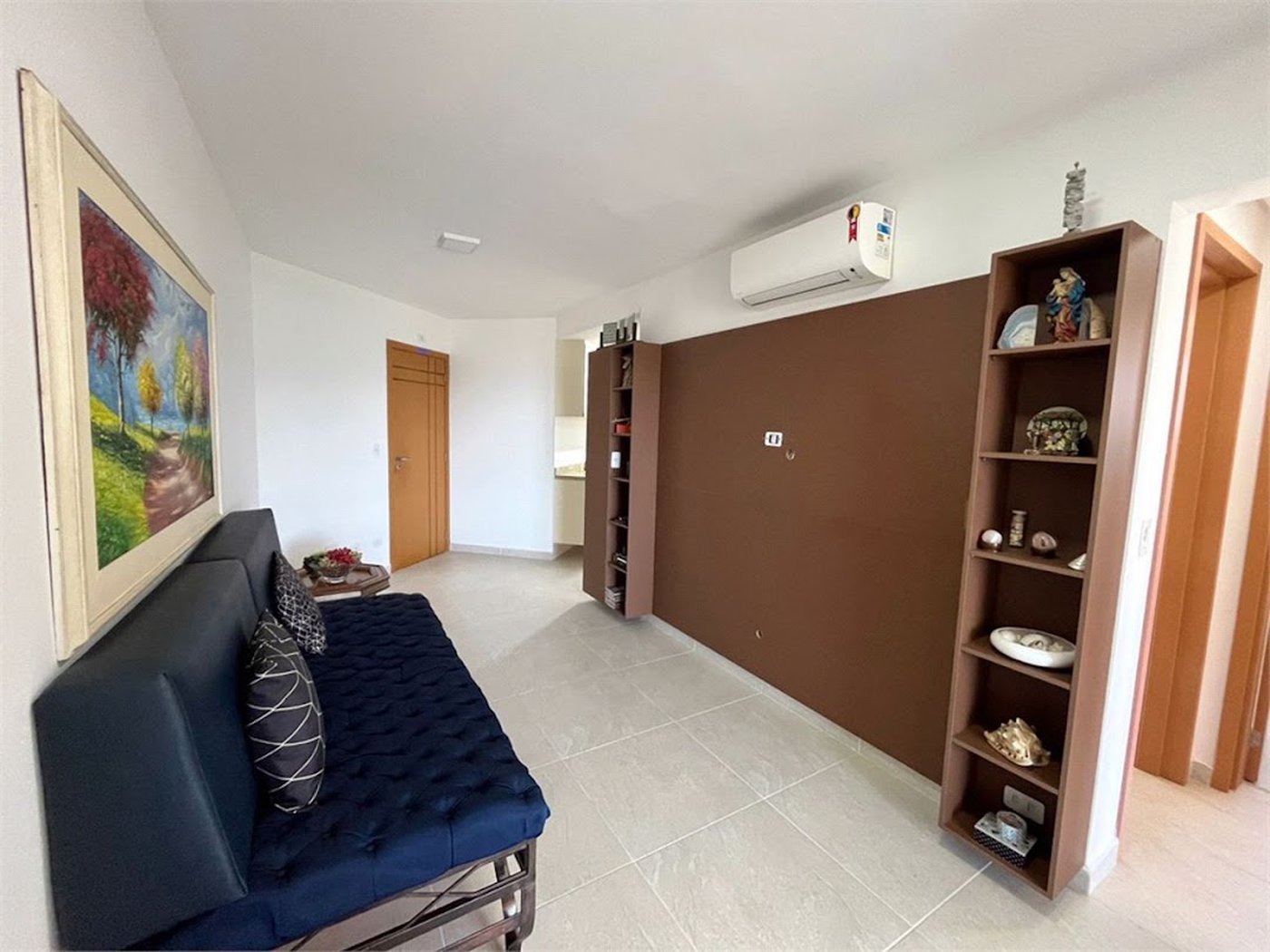Apartamento Residencial à venda, Jardim Virginia, Guarujá - AP0995.