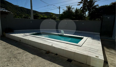 Casa à venda com 4 quartos, sendo 3 suítes,  em Tucuns, Armação dos Búzios, RJ
