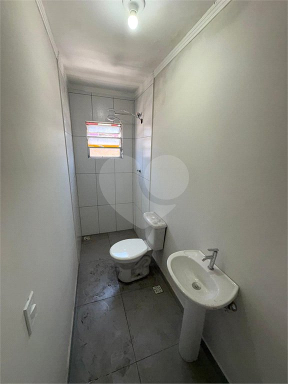Apartamento para alugar com 1 quarto em Jardim Dona Benta, Suzano, SP