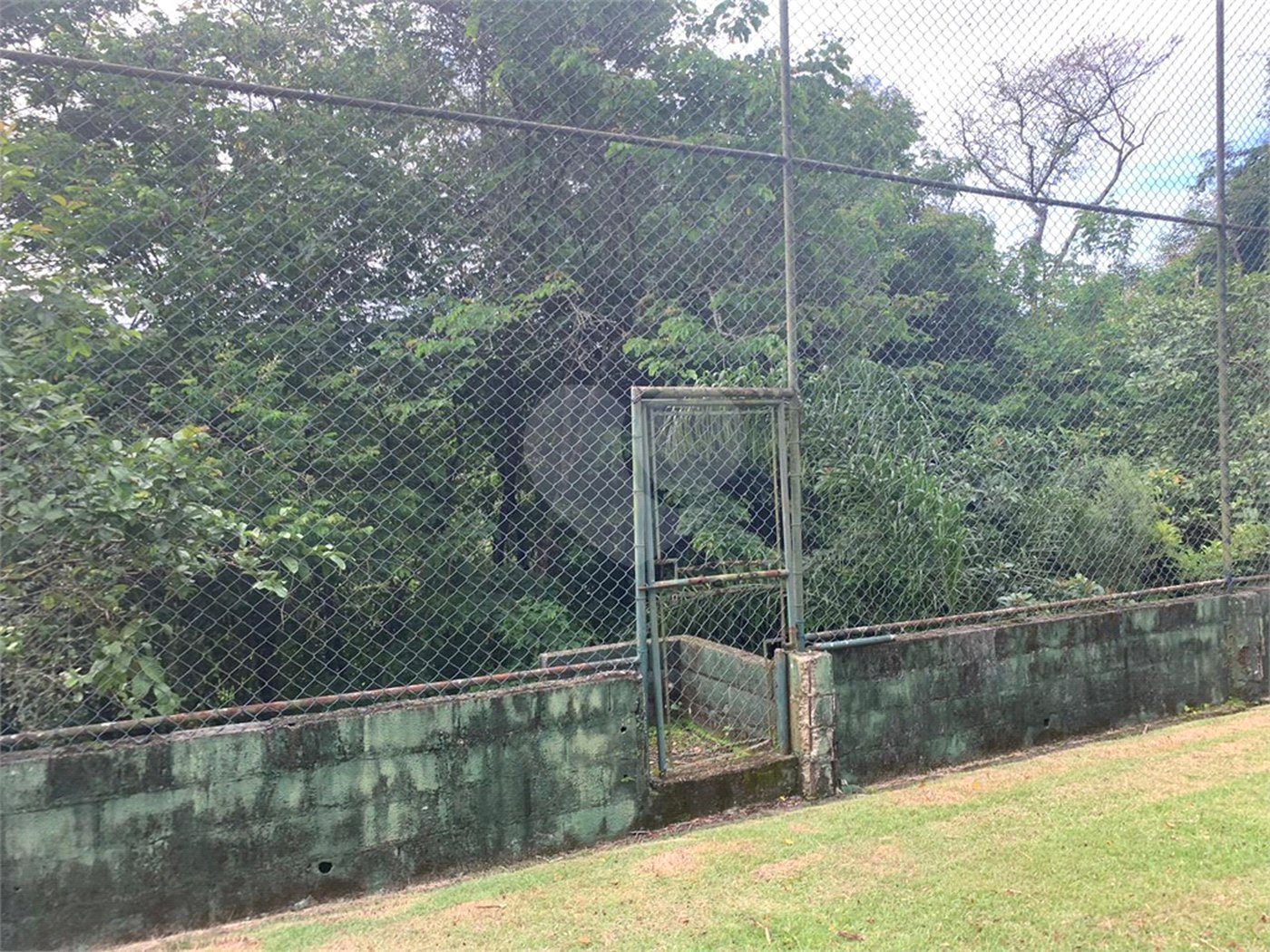 Casa à venda com 2 quartos em Serra da Cantareira, Mairiporã, SP