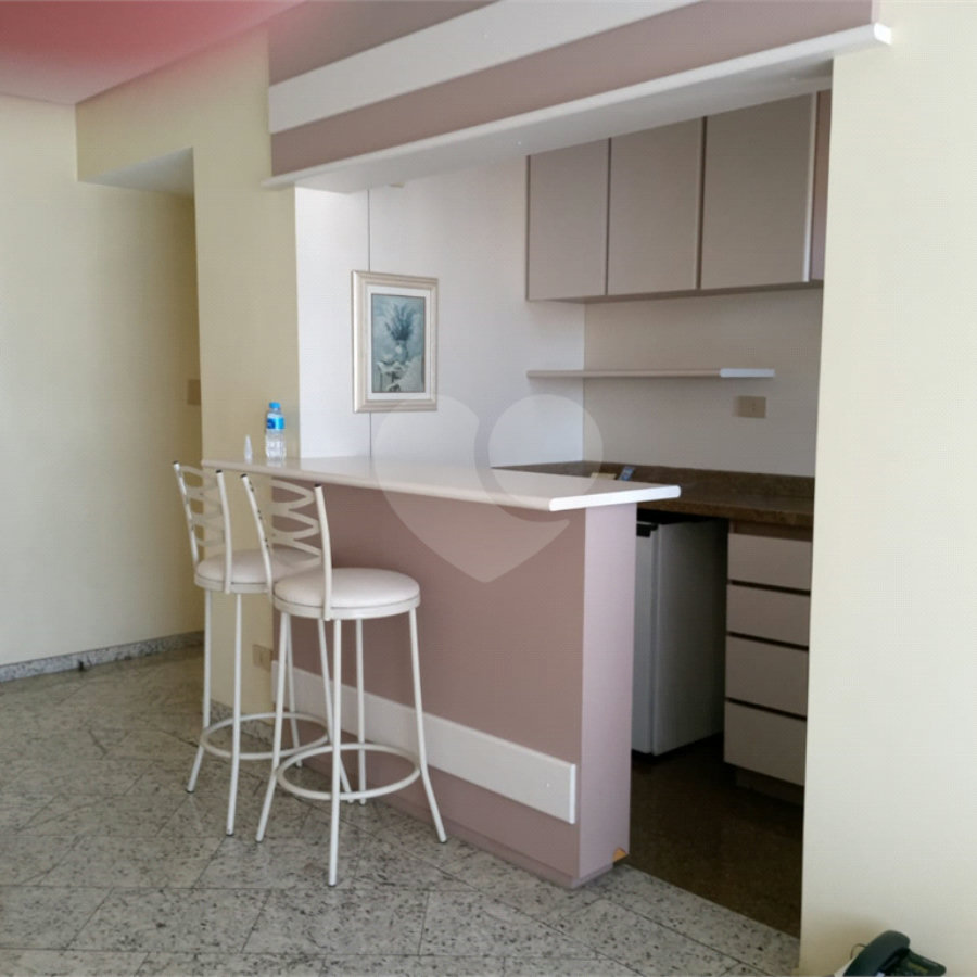 Flat à venda com 1 suíte em Santana, São Paulo, SP