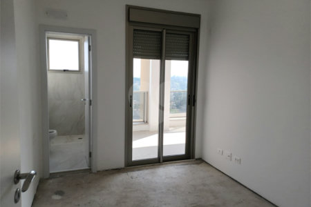 Apartamento à venda com 4 suítes em Real Parque, São Paulo, SP