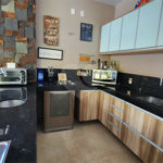 Casa à venda ou para alugar com 5 suítes no condomínio Residencial Jardim Primavera, Louveira - SP