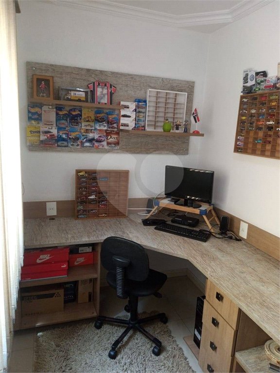 Casa à venda com 3 quartos em Sítio São José, Suzano, SP
