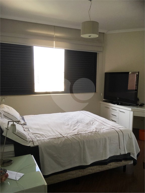 Apartamento à venda com 3 suítes em Vila Gomes Cardim, São Paulo, SP