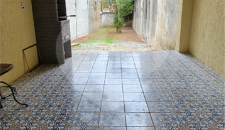 Casa à venda com 2 quartos, sendo 1 suíte,  em Vila Romana, São Paulo, SP