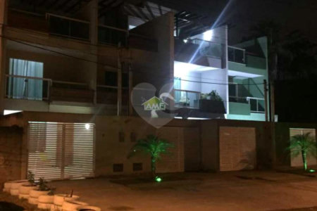 Casa à venda com 3 quartos, sendo 2 suítes,  em Campo Grande, Rio de Janeiro, RJ