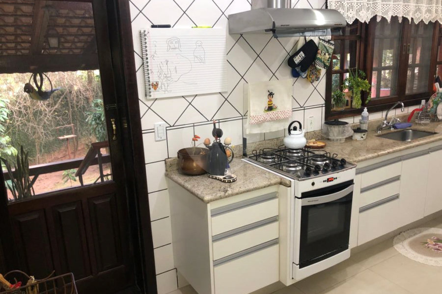 Casa à venda com 3 suítes no condomínio Sausalito, Mairiporã - SP