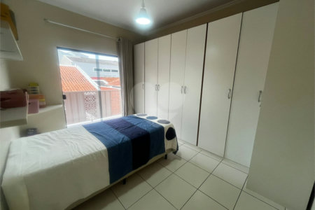 Casa à venda com 3 quartos, sendo 1 suíte, em Jardim Itália, Itapetininga, SP